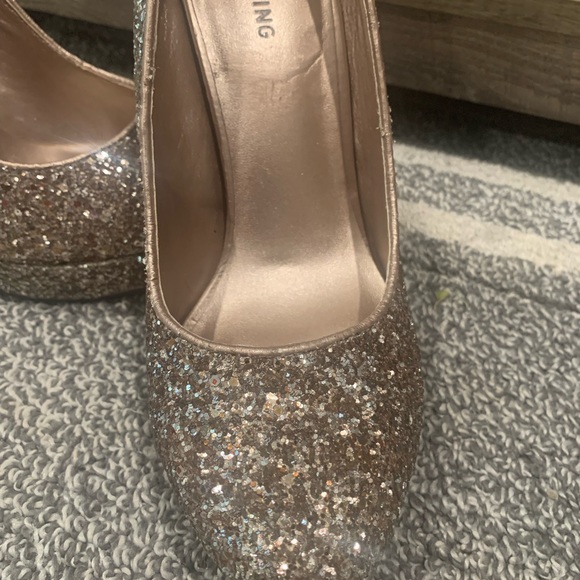 Women’s Formal Party Prom Sparkling 4” High Heels Size 8.5 Silver Rose-gold - Picture 4 of 12